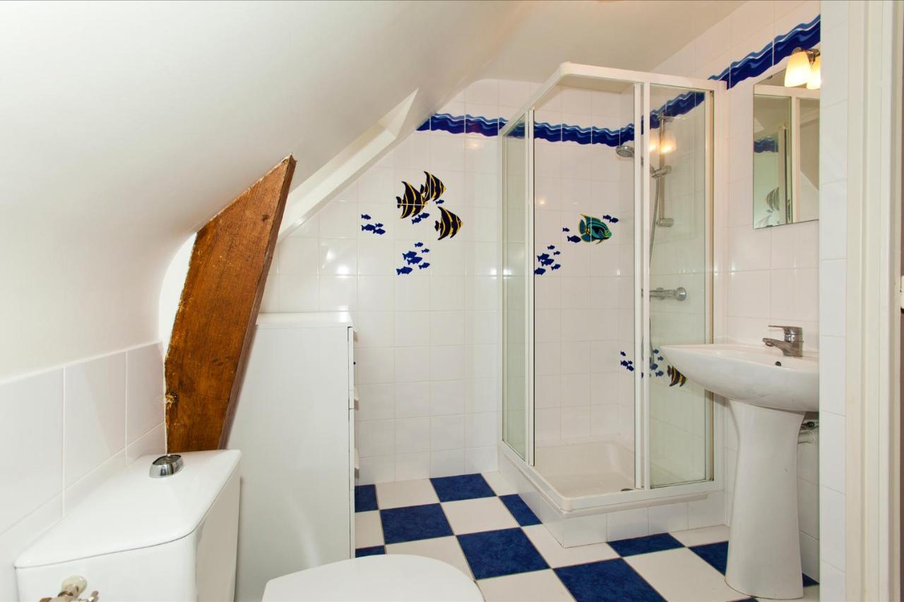 Stone Cottage With Modern Cosy Interior Near To Josselin Perfect Retreat For Writers Or Star Gazers Guegon Экстерьер фото