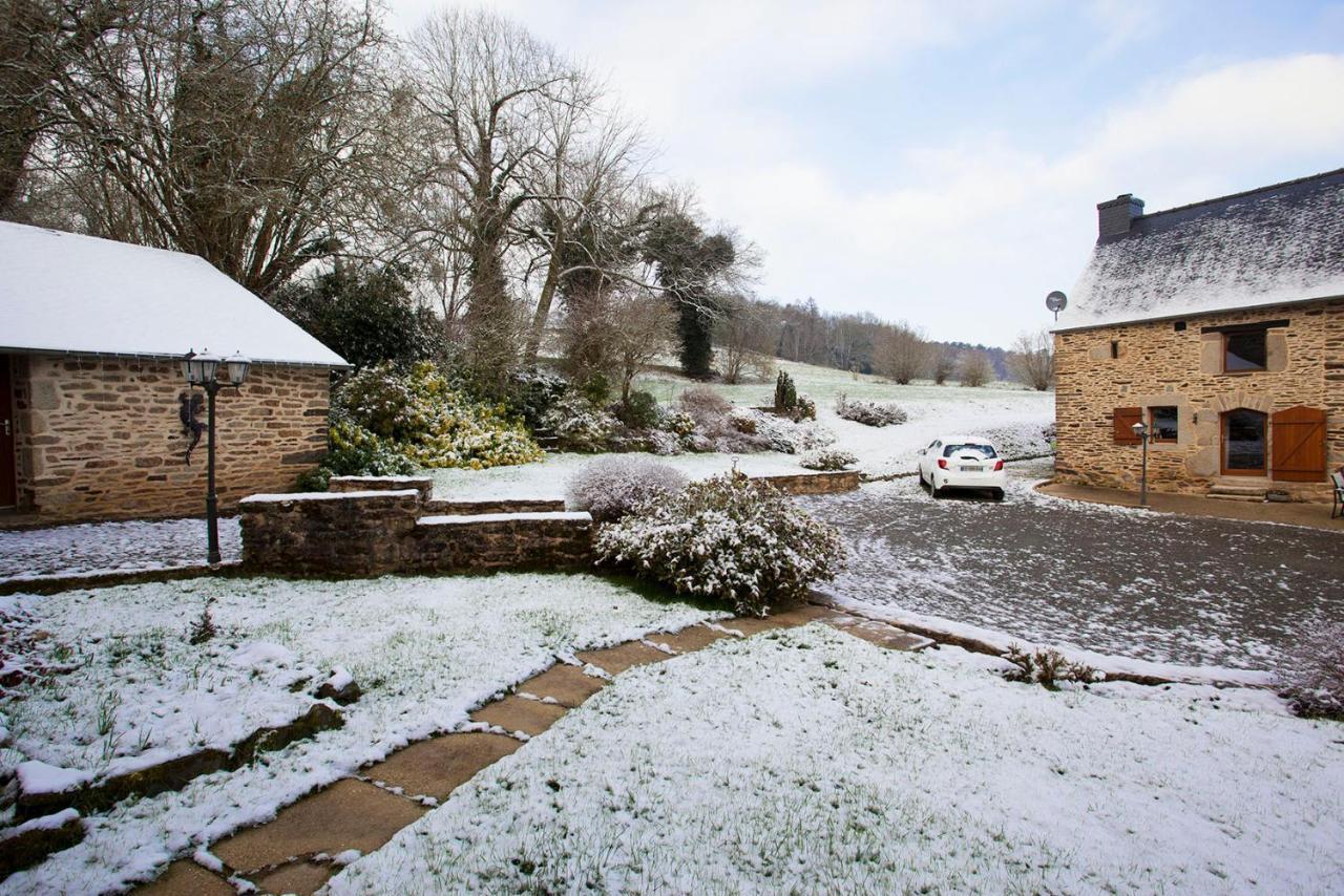 Stone Cottage With Modern Cosy Interior Near To Josselin Perfect Retreat For Writers Or Star Gazers Guegon Экстерьер фото